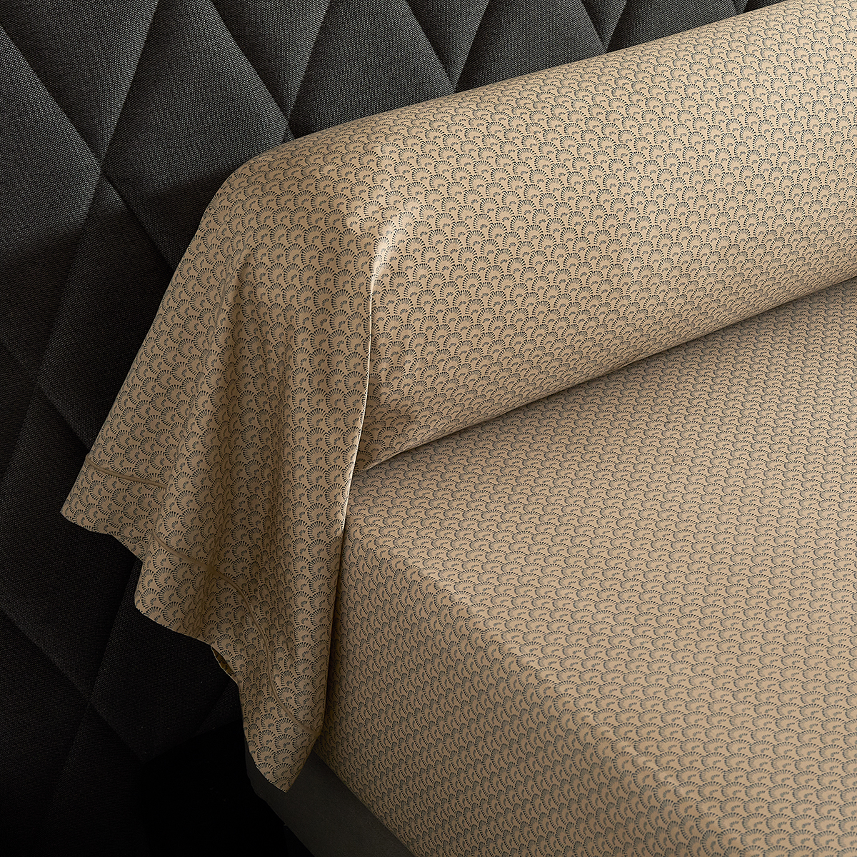 Bolster pillowcase CONTEMPLATION