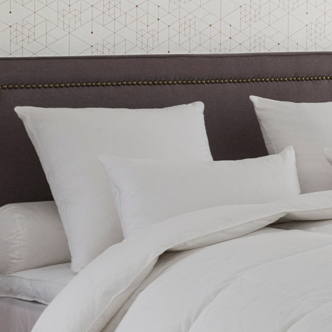 Alaska medium-firmness pillow – 40% down