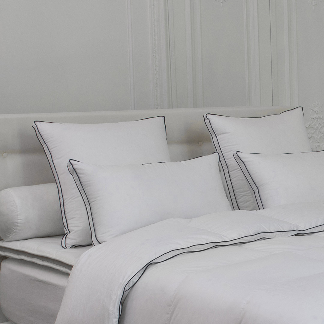 Pillow HERMITAGE - 90% Comforter de duck blanc - SOFT