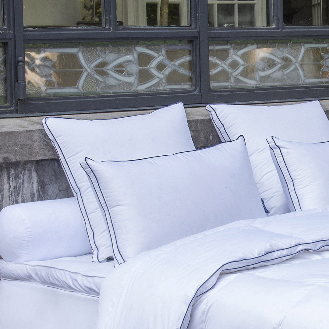 Pillow TRIANON - 50% Comforter de duck blanc - Firm