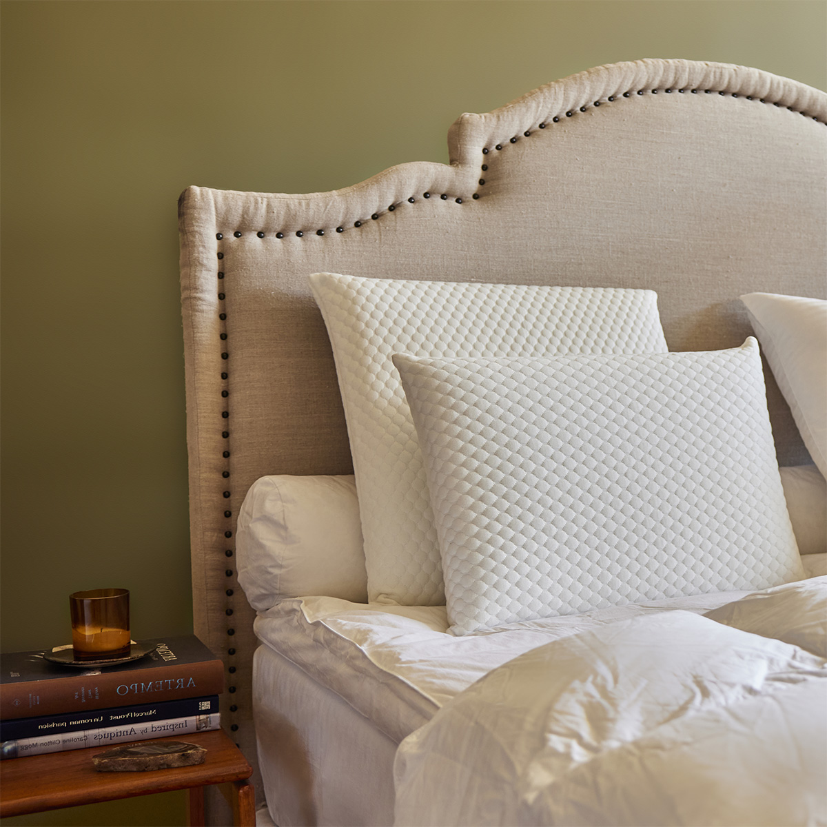 Pilo Gel medium-firmness pillow